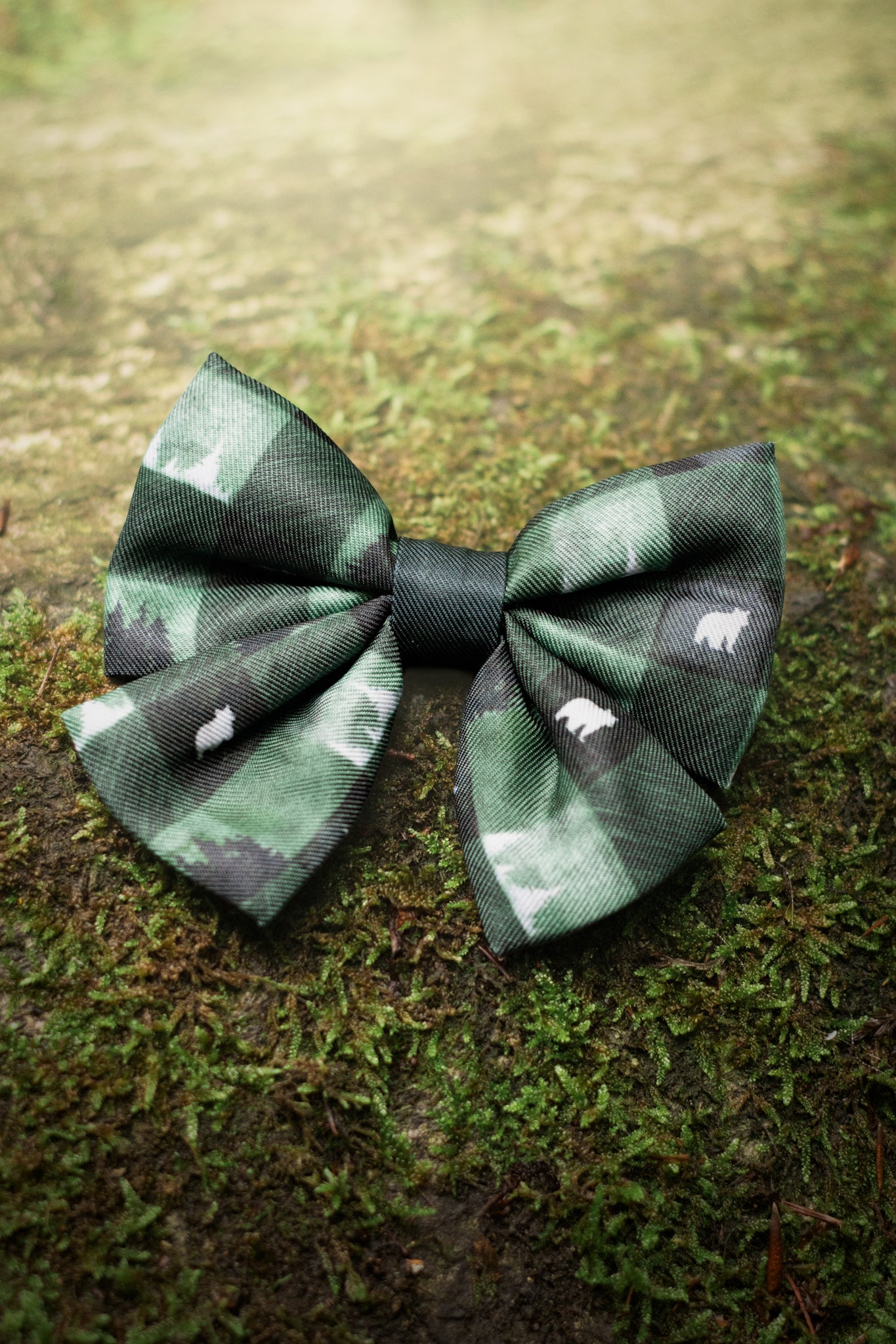 Sailor Bow Tie - Evergreen Hollow