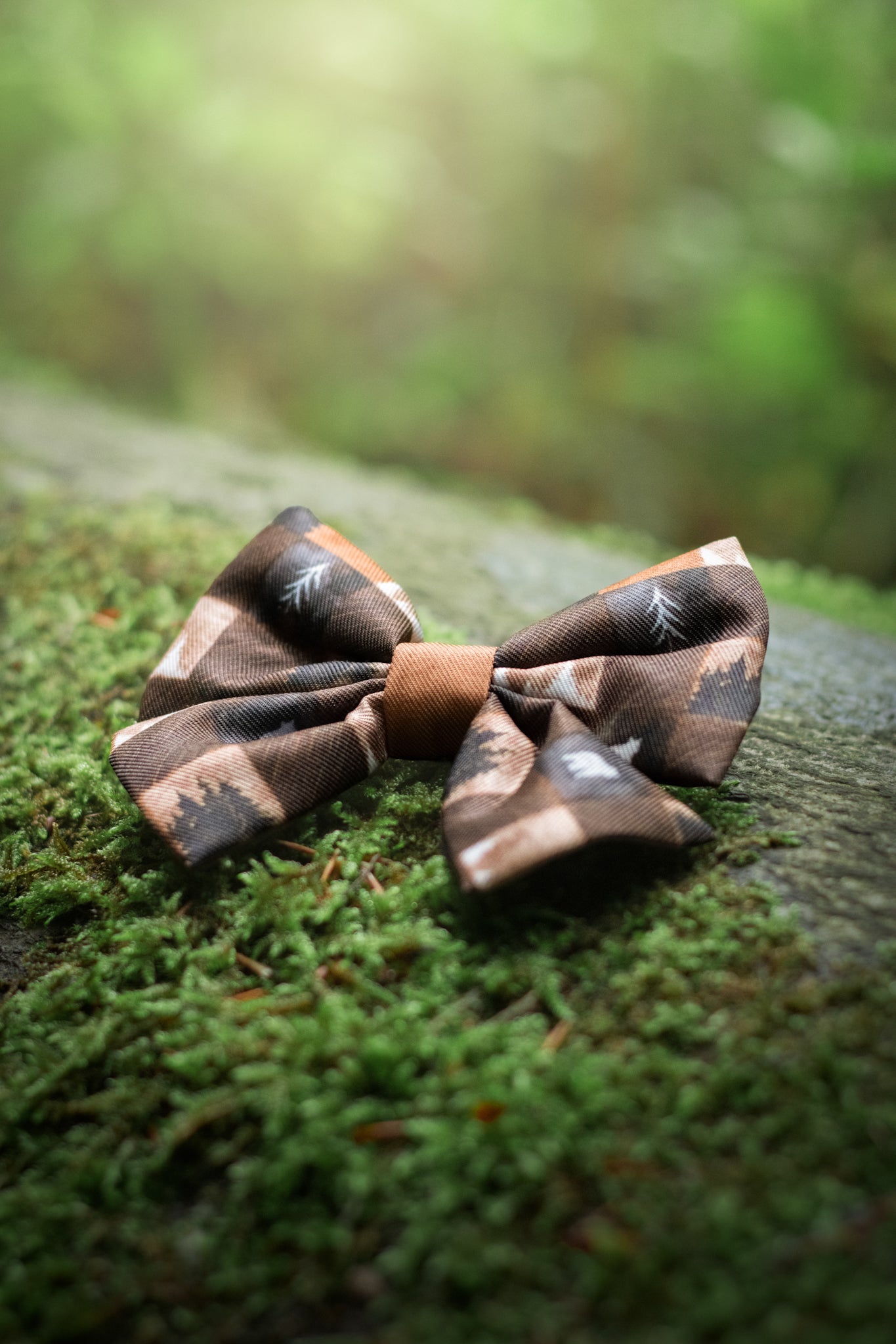 Sailor Bow Tie - Chestnut Glade