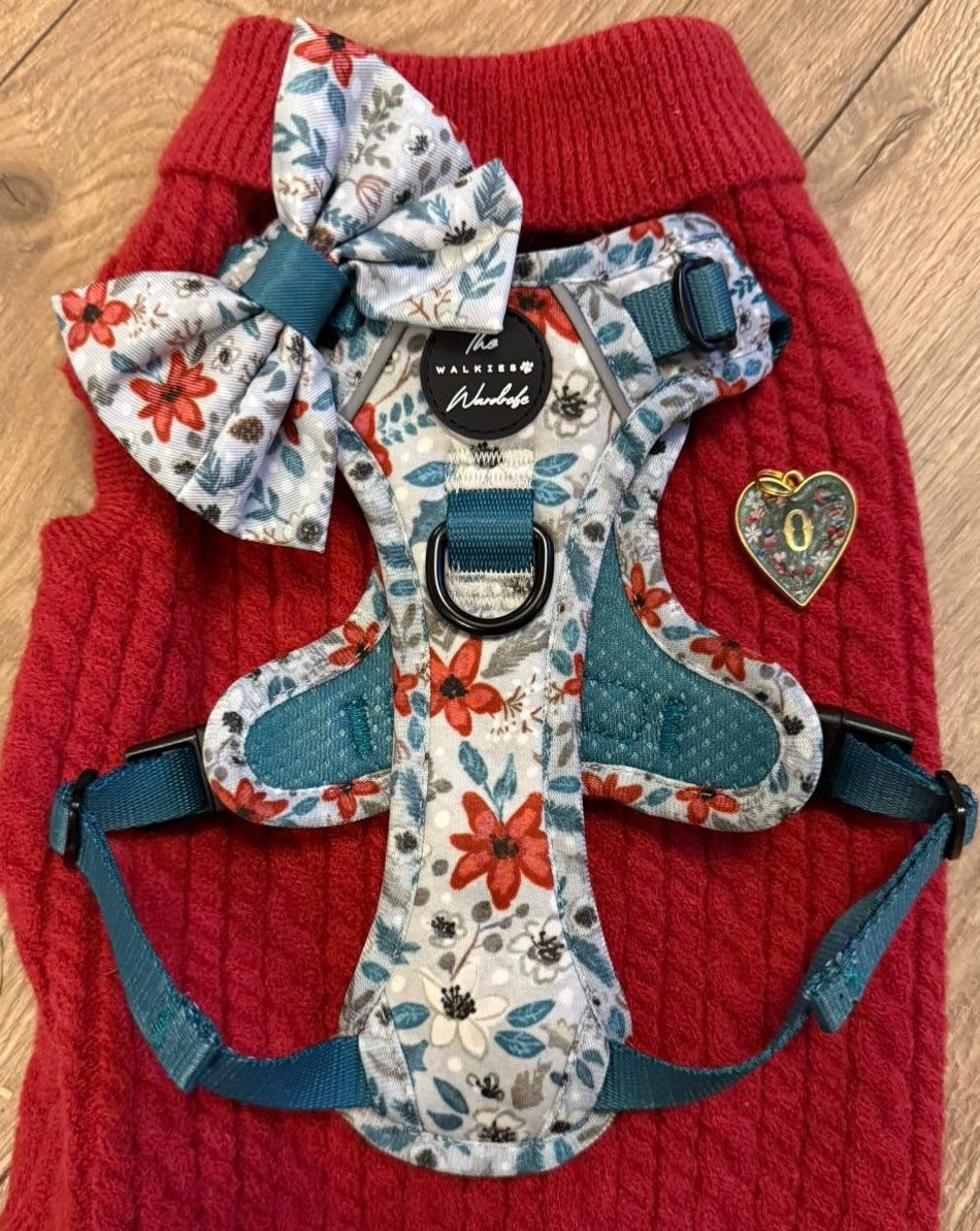 Bow- Poinsettia Wood